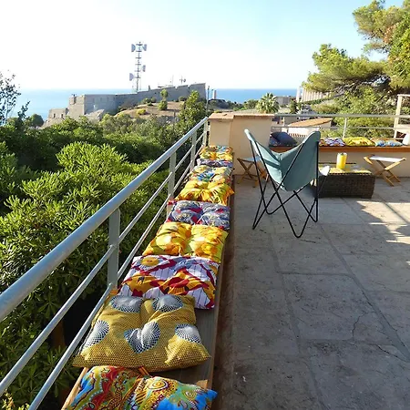 Vues Imprenables Jacusi Casa vacanze