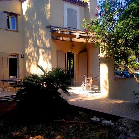 Vues Imprenables Jacusi Casa vacanze